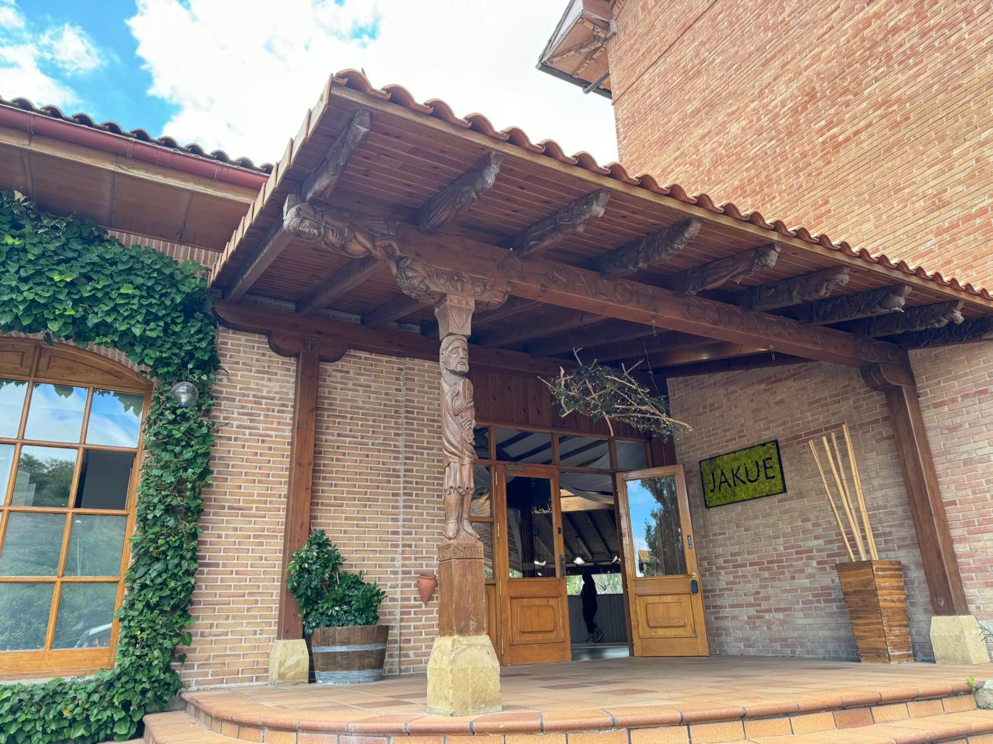 Hotel Jakue Puente la Reina Екстериор снимка